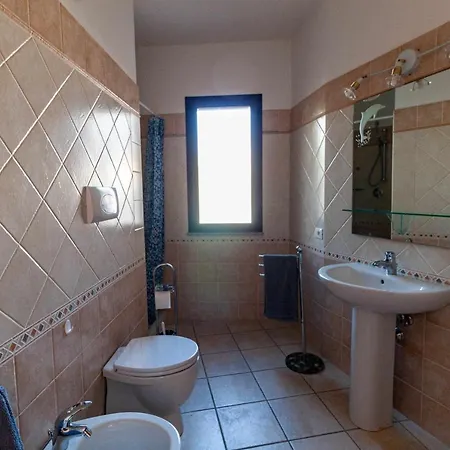 Apartamento Comodita Di Recente Costruzione Con Posto Auto