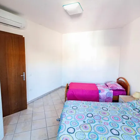 Comodita Di Recente Costruzione Con Posto Auto