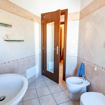 Apartamento Comodita Di Recente Costruzione Con Posto Auto