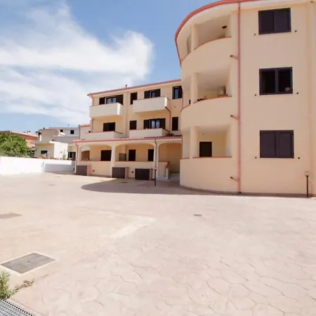 Comodita Di Recente Costruzione Con Posto Auto * Orosei